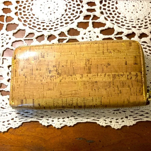 Anne Klein Wallet - Picture 1 of 7